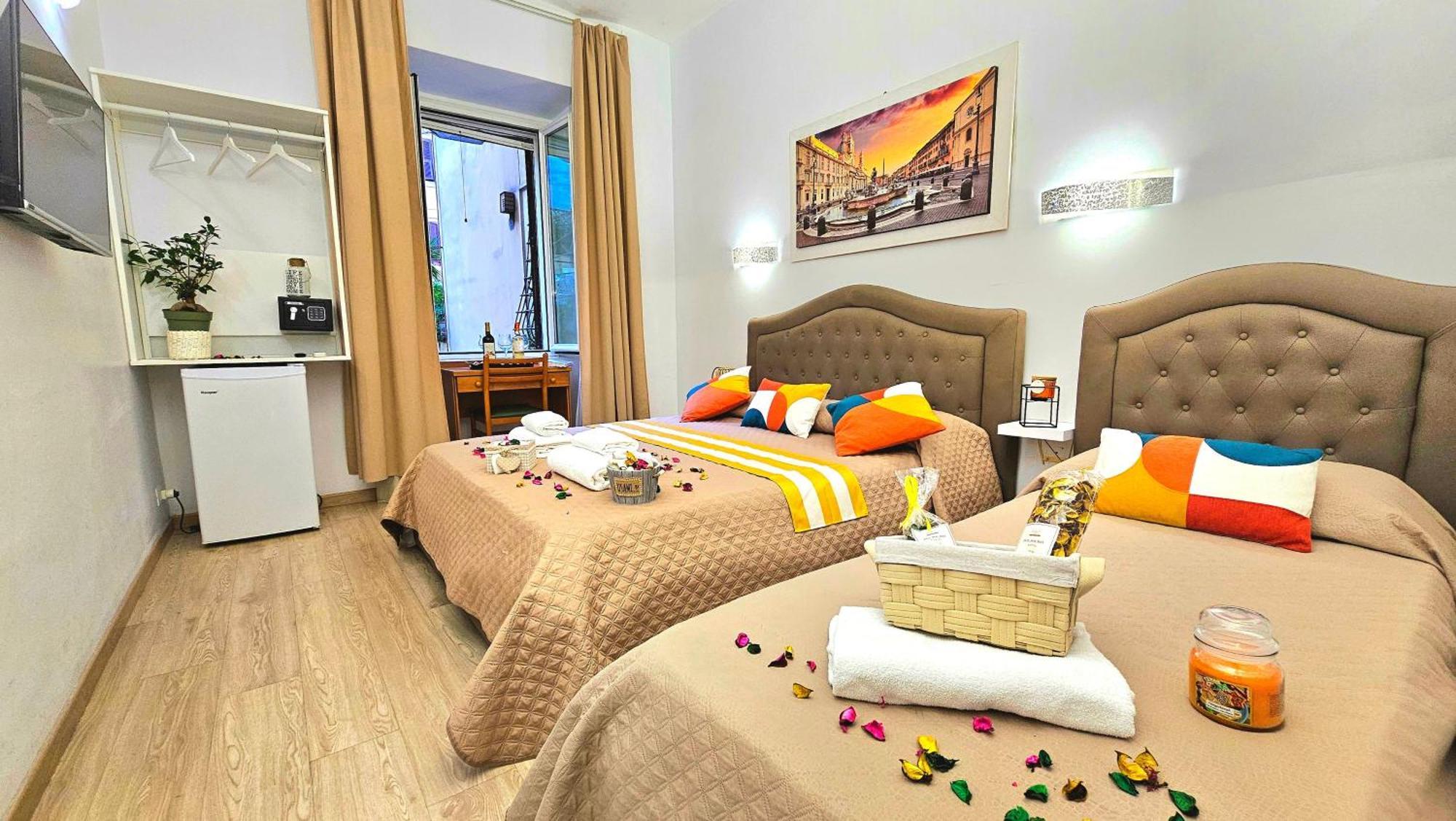 A Casa Simpatia Roma - Free Parking If You Book 4 Nights Bed and Breakfast Exterior foto